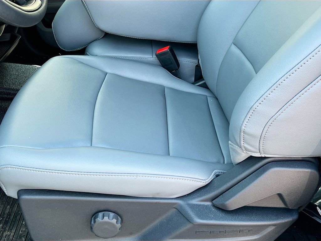 New 2025 Ford F350 XL w/ XL Chrome Package image 22