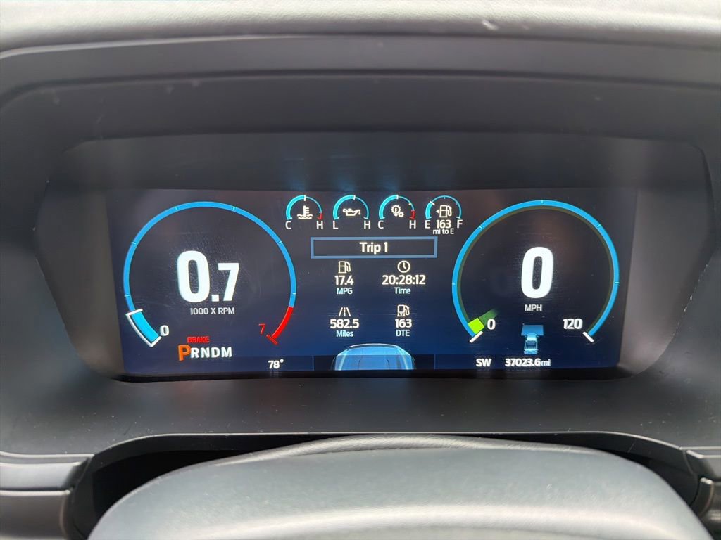 Used 2022 Ford F150 Lariat w/ Equipment Group 502A High AWD/4WD image 14