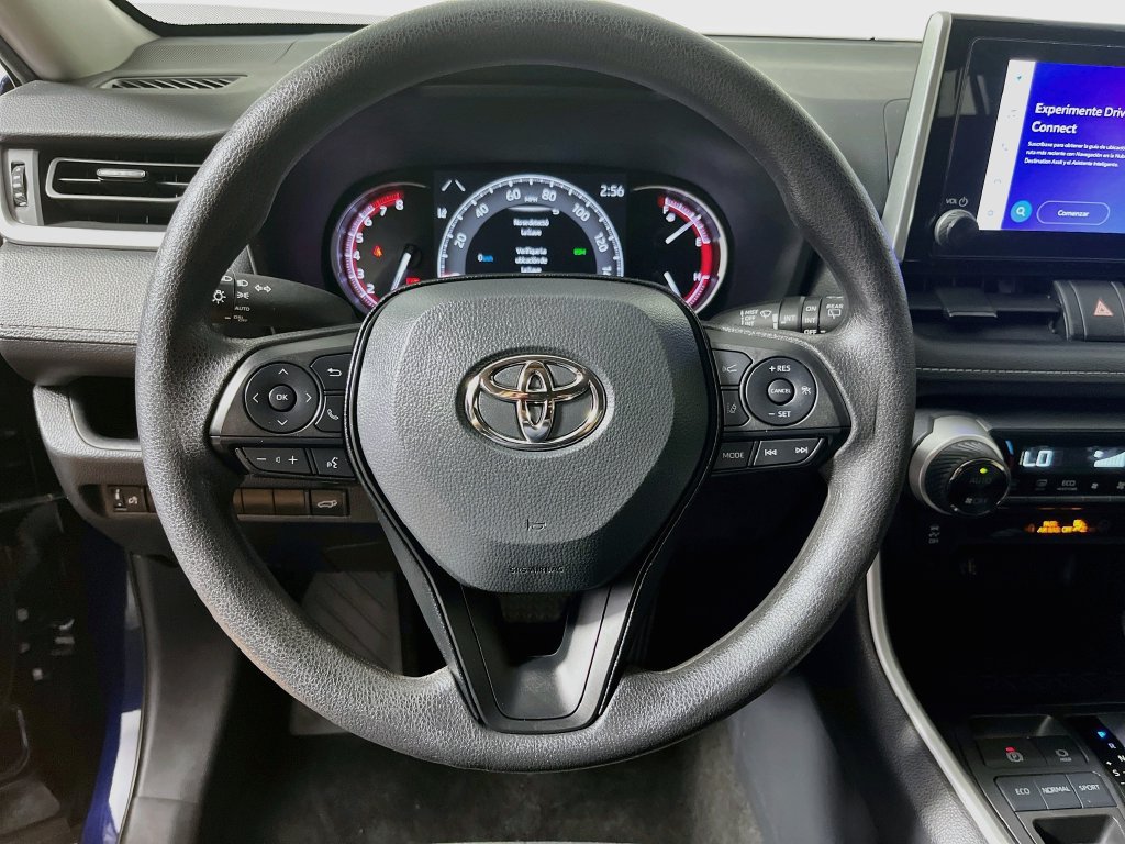Used 2025 Toyota RAV4 XLE w/ Convenience Package FWD image 15