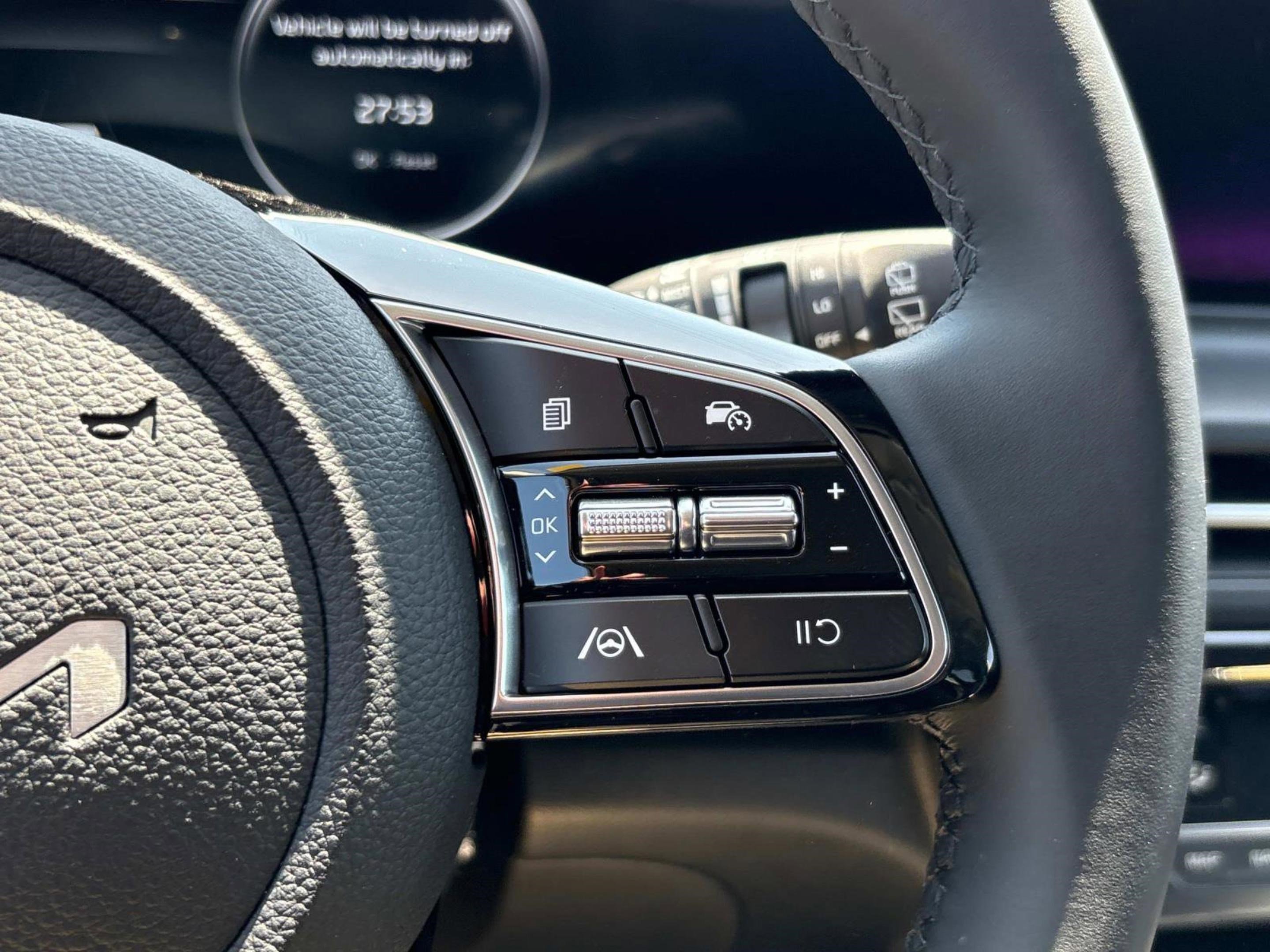 New 2025 Kia Seltos X-Line image 17