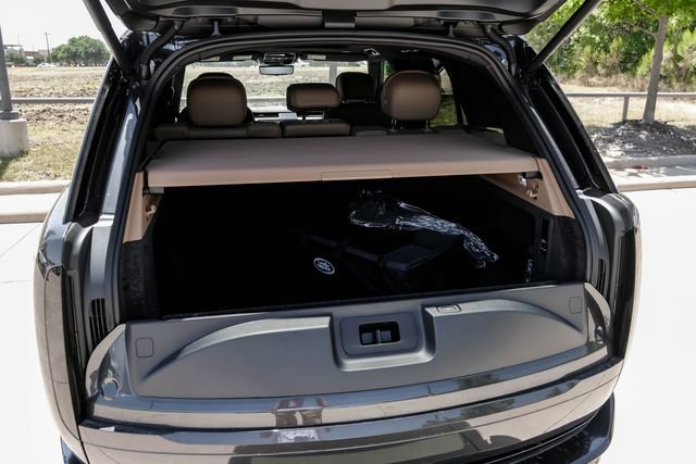 New 2026 Land Rover Range Rover SE AWD/4WD image 69