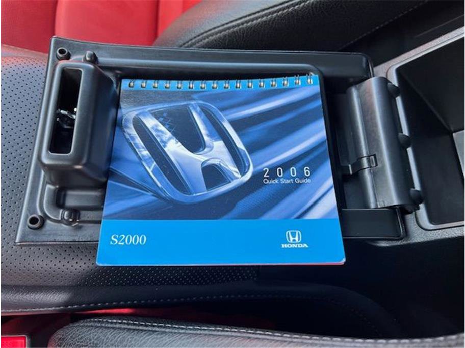 Used 2006 Honda S2000 image 16