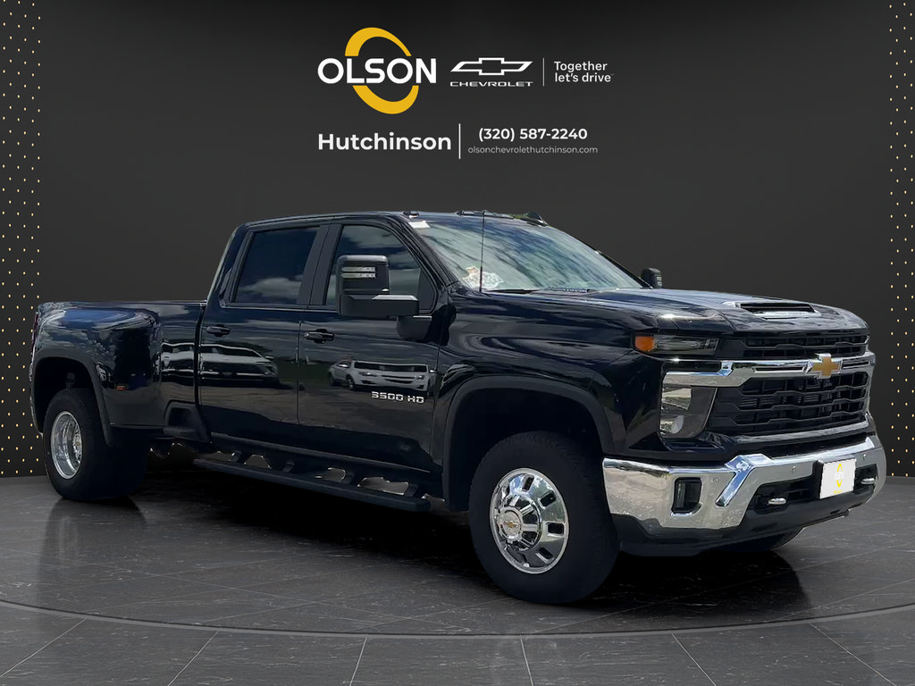 Used 2026 Chevrolet Silverado 3500 LT w/ All Star Edition AWD/4WD image 7
