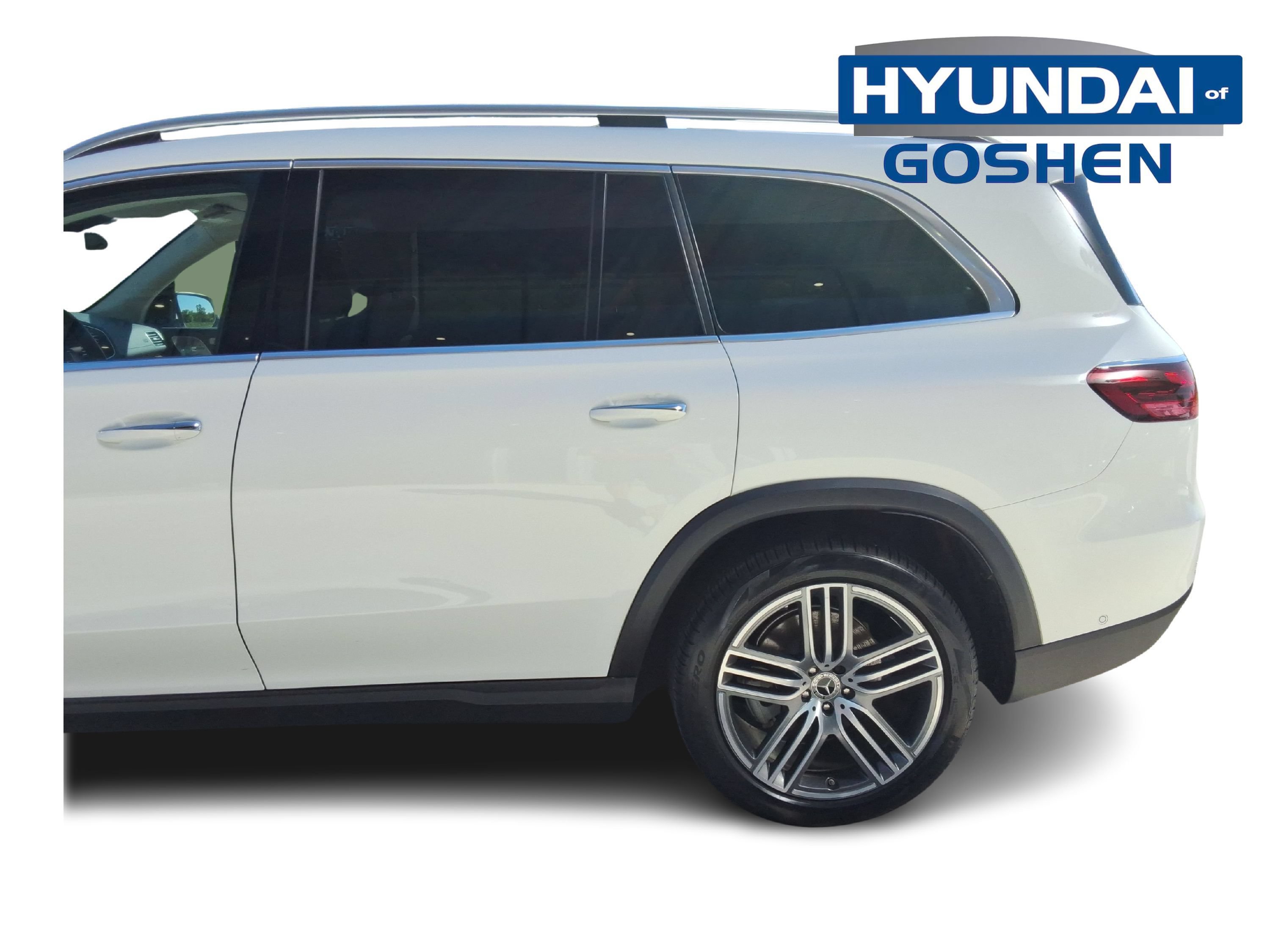 Used 2024 Mercedes-Benz GLS 450 4MATIC image 6