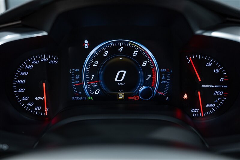 Used 2017 Chevrolet Corvette Stingray Coupe w/ Z51 1LT w/ Battery Protection Package RWD image 17