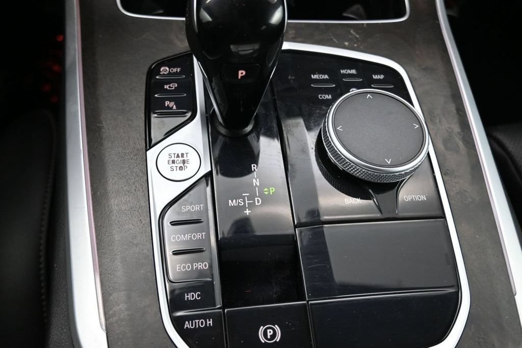 Used 2023 BMW X5 xDrive40i AWD/4WD image 19