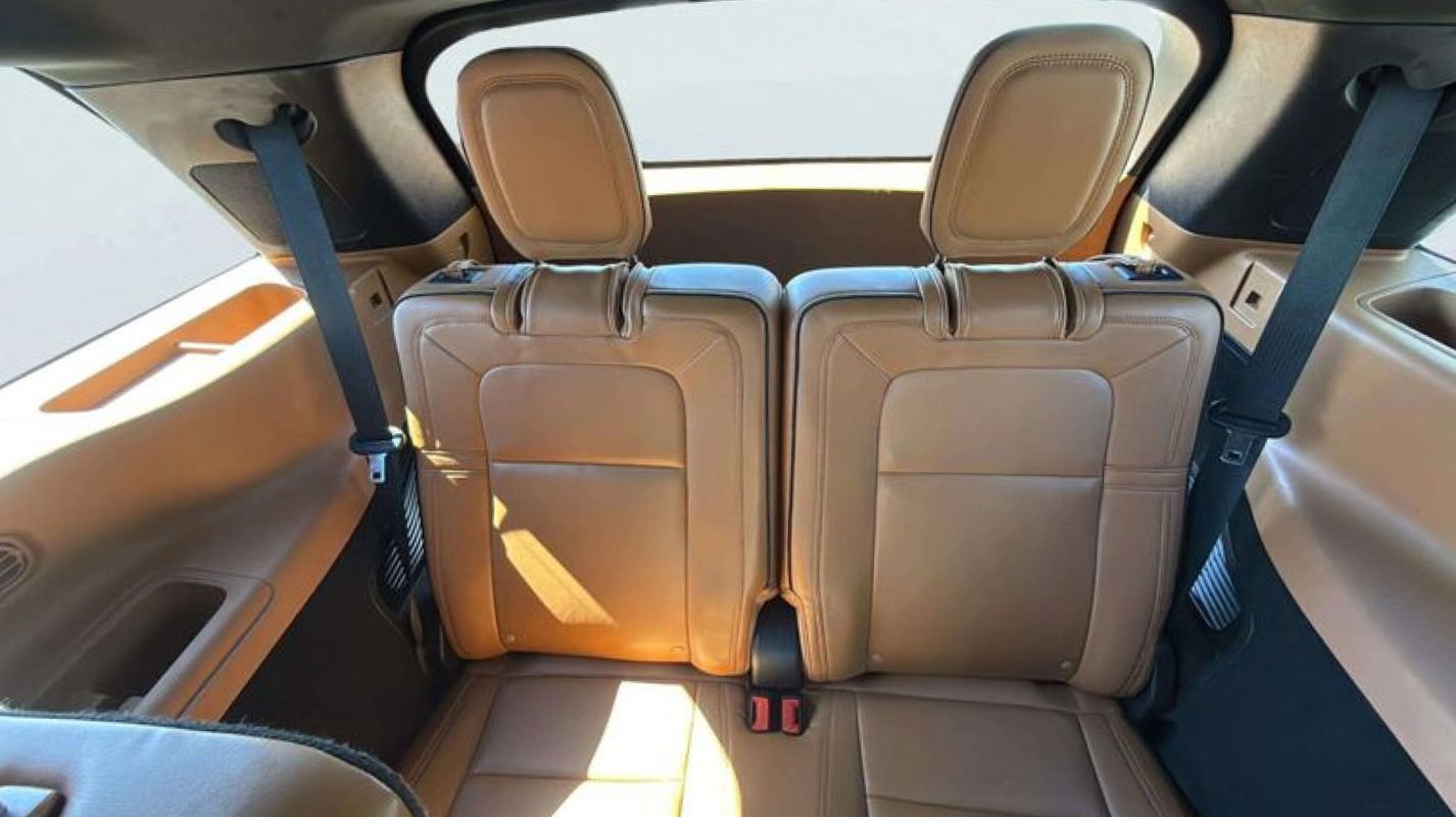 Used 2020 Lincoln Aviator Black Label w/ Dynamic Handling Package image 14