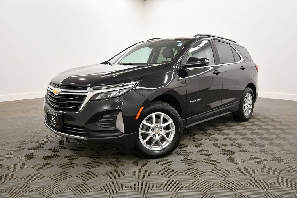 Used 2023 Chevrolet Equinox LT AWD/4WD image 2
