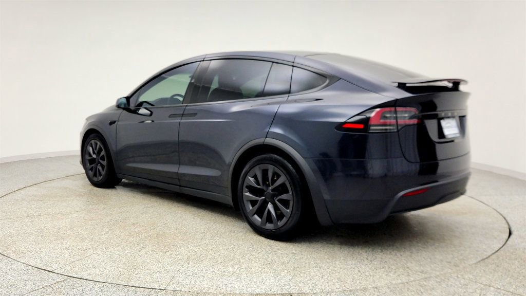 Used 2023 Tesla Model X image 7
