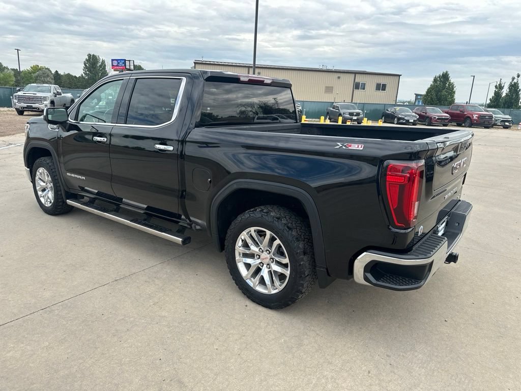 Certified 2022 GMC Sierra 1500 SLT w/ X31 Off-Road Package AWD/4WD image 31