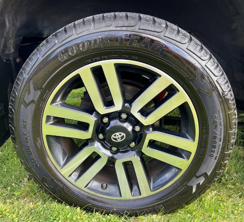 Used 2019 Toyota 4Runner Limited AWD/4WD image 10