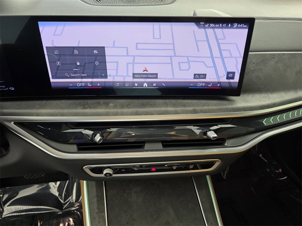 Used 2025 BMW X5 xDrive50e w/ Parking Assistance Package image 22