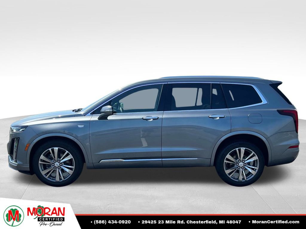 Used 2022 Cadillac XT6 Premium Luxury AWD/4WD image 2