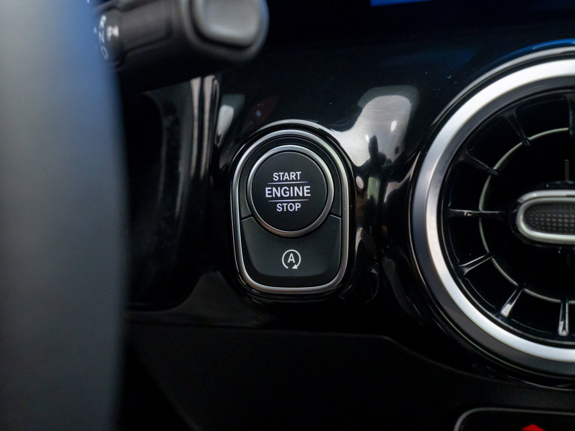 New 2026 Mercedes-Benz GLA 250 4MATIC image 24