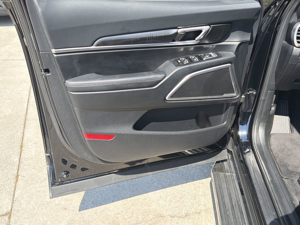 Used 2024 Kia Telluride S w/ S Sunroof Package image 10