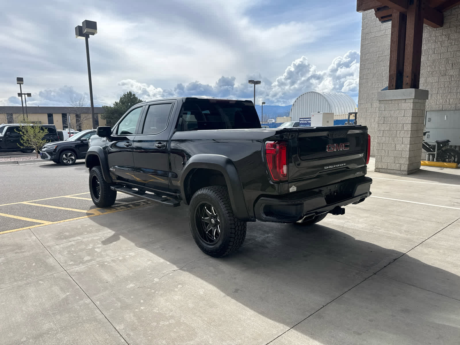 Certified 2021 GMC Sierra 1500 AT4 AWD/4WD image 6