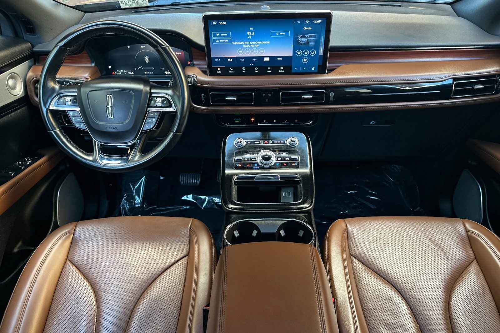 Used 2023 Lincoln Nautilus Reserve w/ Equipment Group 202A image 12