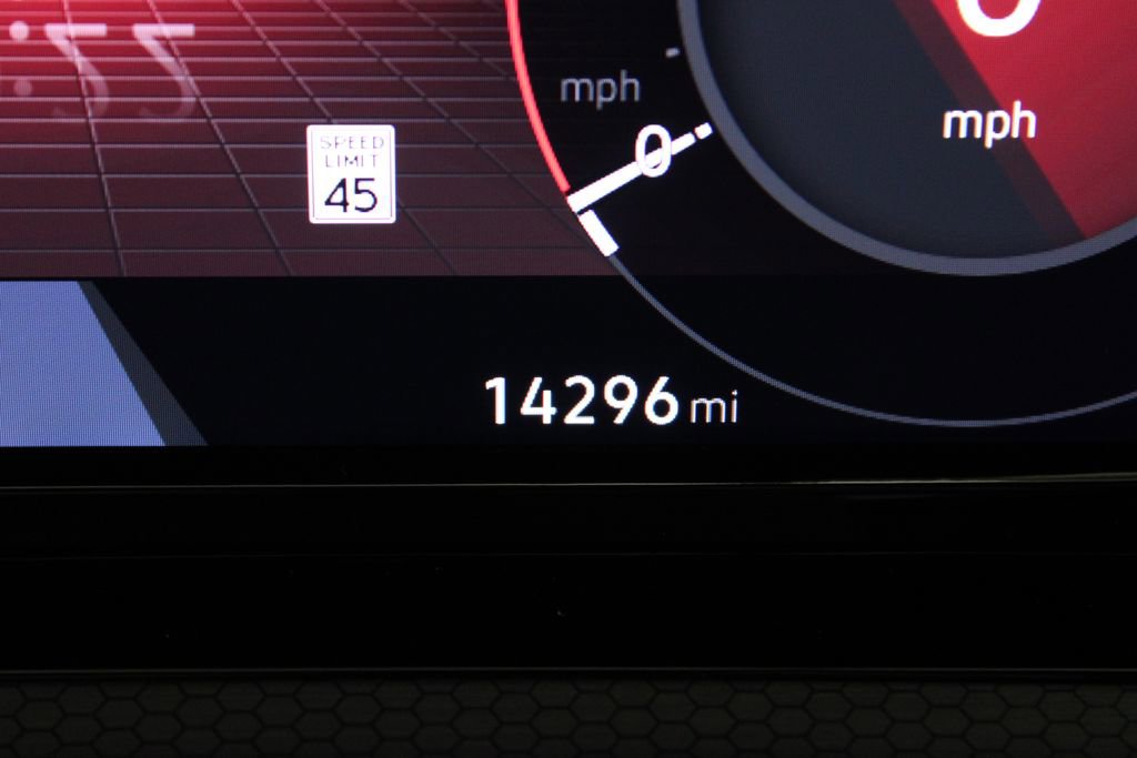 Used 2024 Volkswagen GTI Autobahn FWD image 11