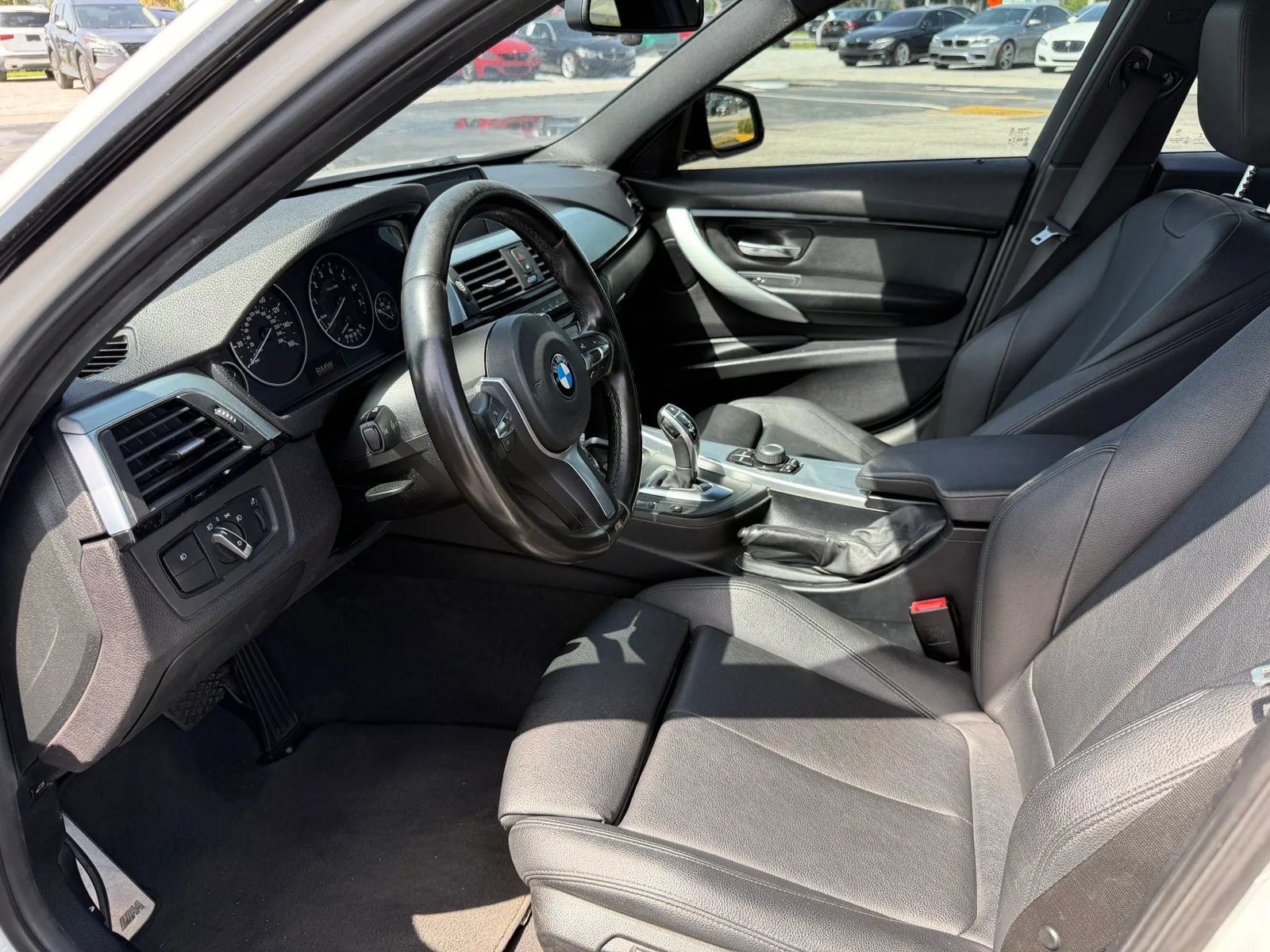 Used 2016 BMW 328i Sedan RWD image 10
