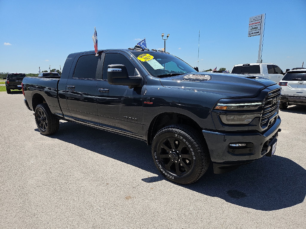 Used 2025 RAM 2500 Laramie w/ Night Edition AWD/4WD image 10