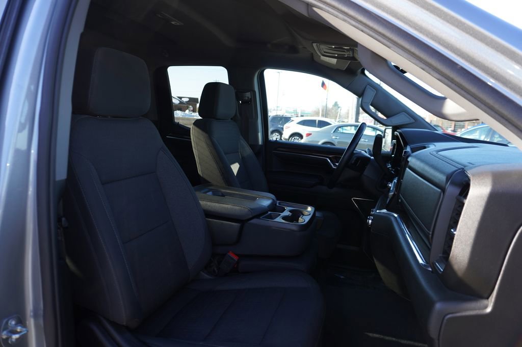 Used 2023 GMC Sierra 1500 Elevation image 28