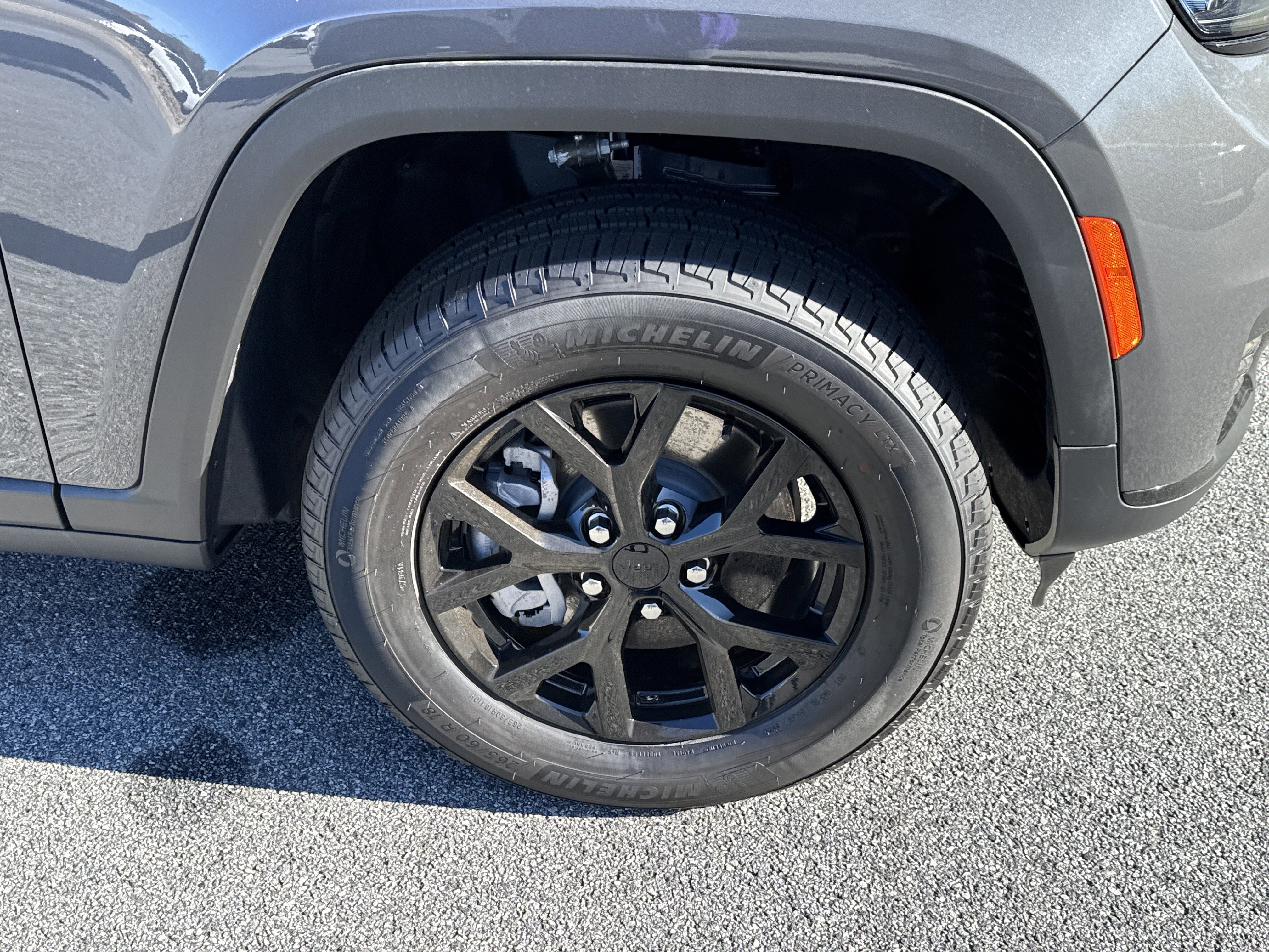 New 2025 Jeep Grand Cherokee L Altitude image 11