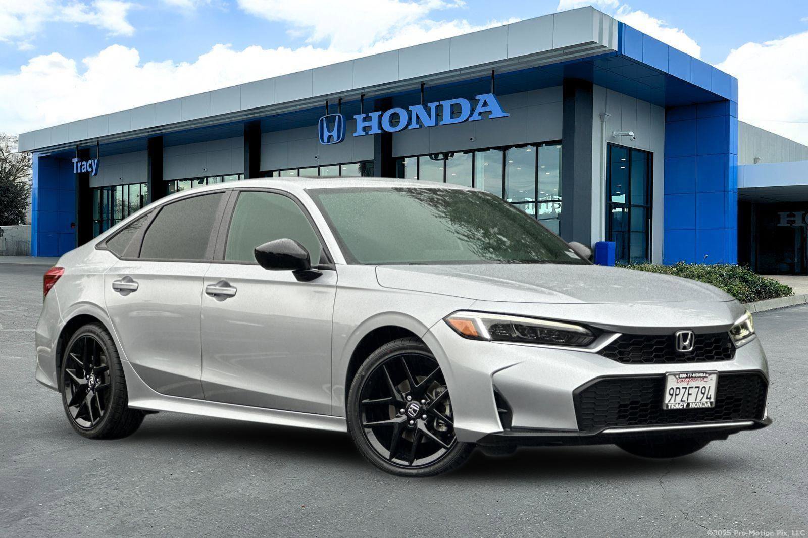 Certified 2025 Honda Civic Sport Touring image 1