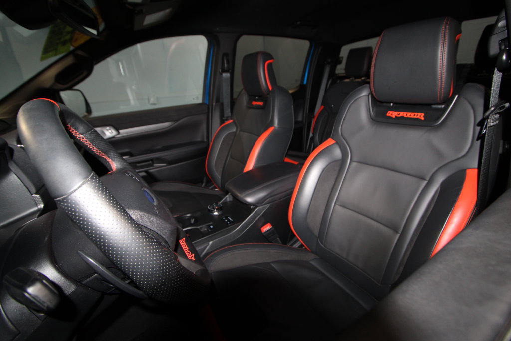 Used 2025 Ford Ranger Raptor AWD/4WD image 4