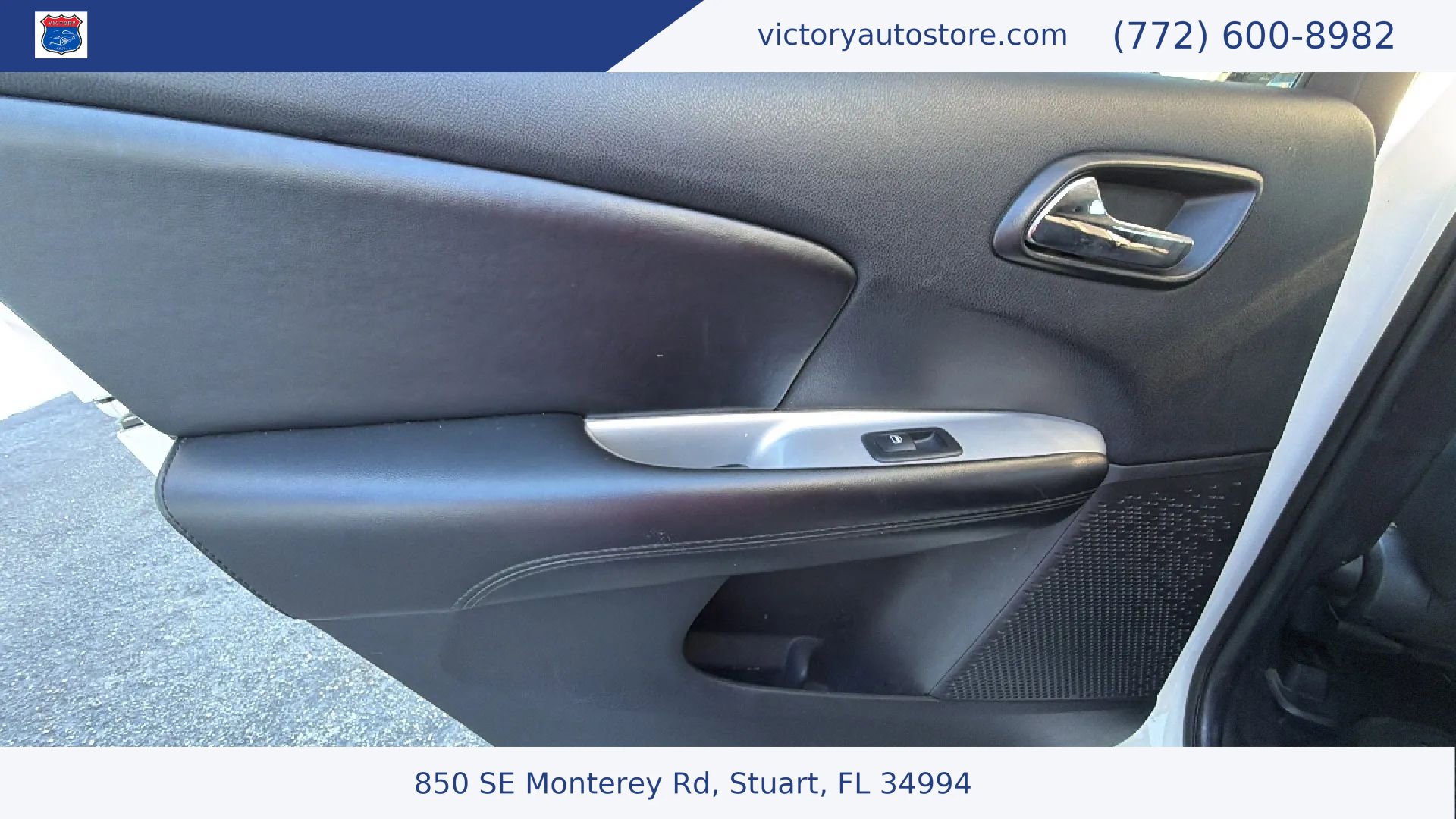 Used 2019 Dodge Journey SE FWD image 30