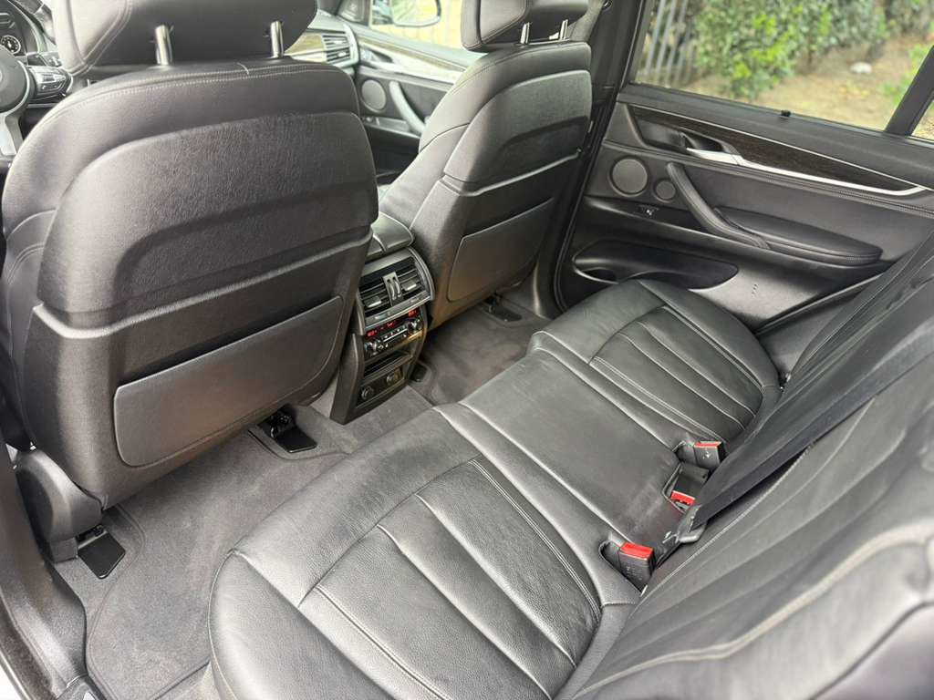 Used 2018 BMW X5 xDrive50i image 25