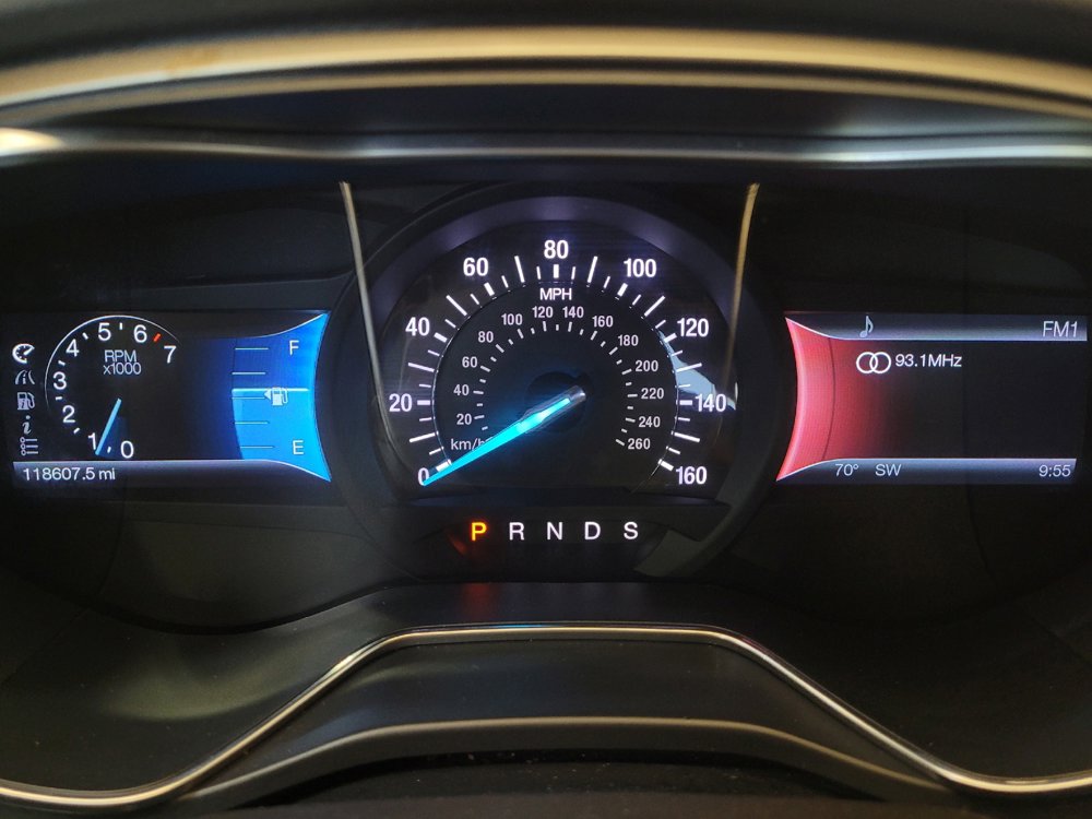 Used 2014 Ford Fusion SE w/ Equipment Group 202A FWD image 23