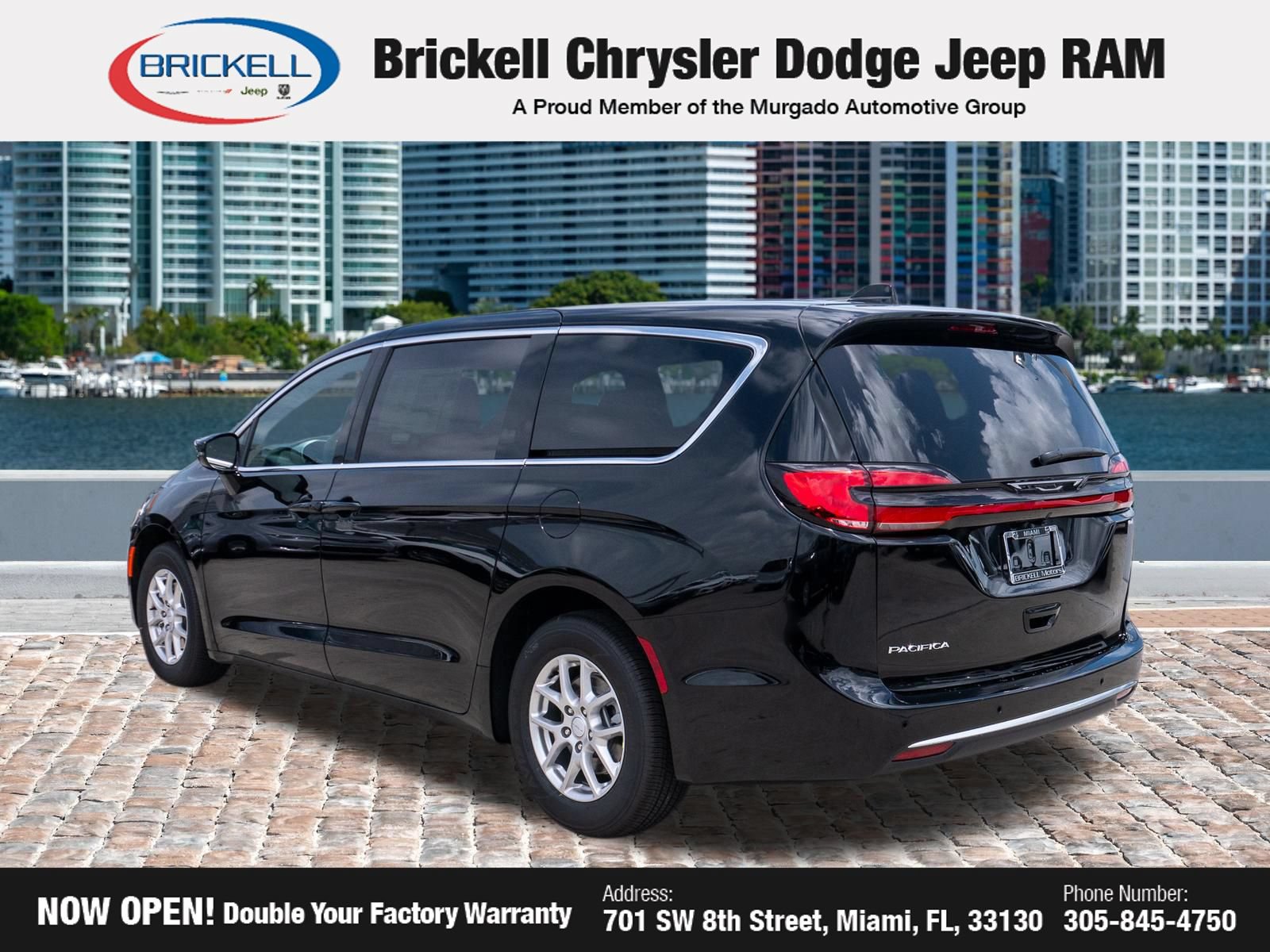 New 2027 Chrysler Pacifica Select FWD image 7