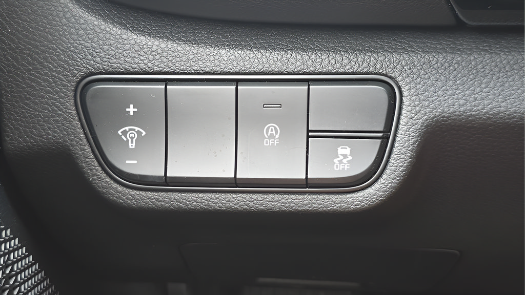 Used 2024 Kia Seltos S AWD/4WD image 26