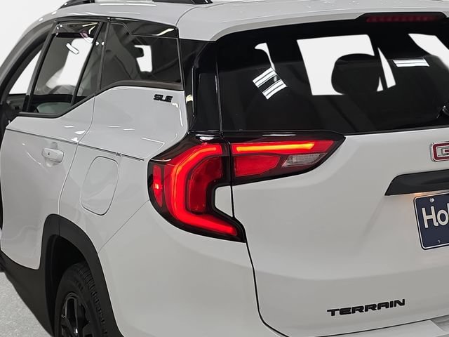 Used 2020 GMC Terrain SLE w/ Driver Convenience Package AWD/4WD image 34