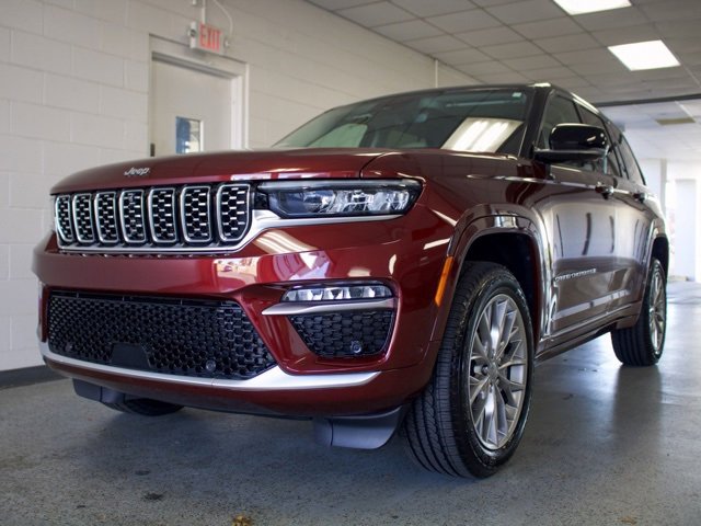 Certified 2022 Jeep Grand Cherokee Summit image 24