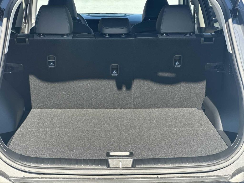 Used 2025 Kia Seltos X-Line AWD/4WD image 21