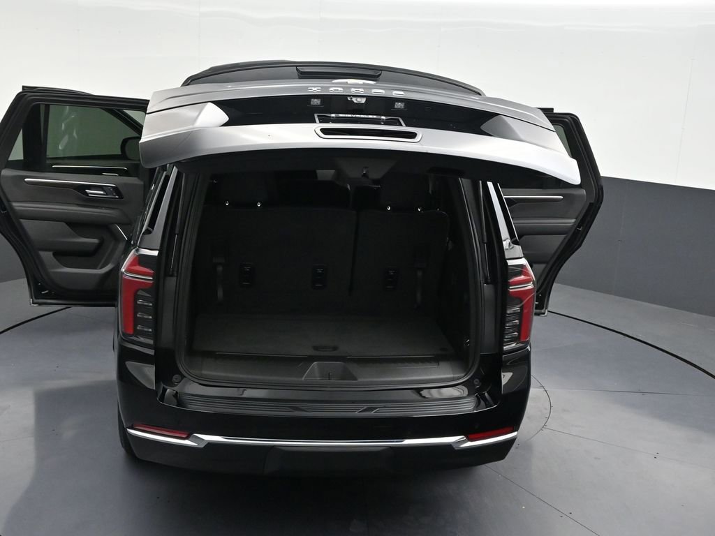 Used 2026 Chevrolet Tahoe LS image 41