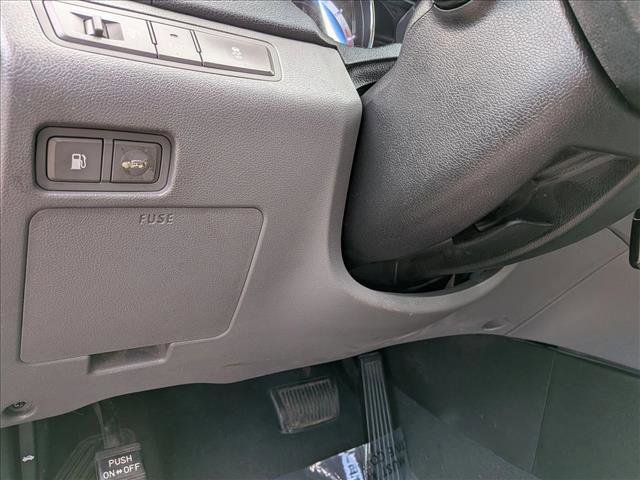 Used 2011 Hyundai Sonata GLS image 15