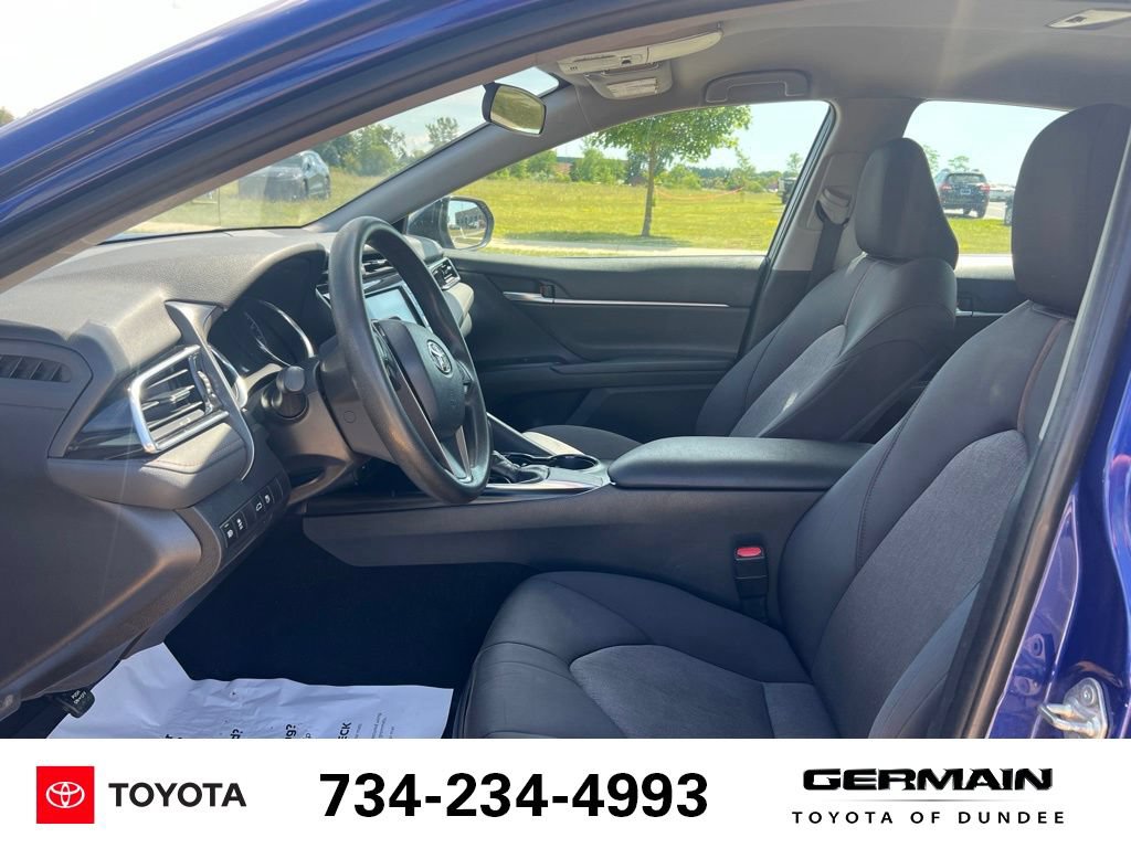 Used 2018 Toyota Camry LE FWD image 19