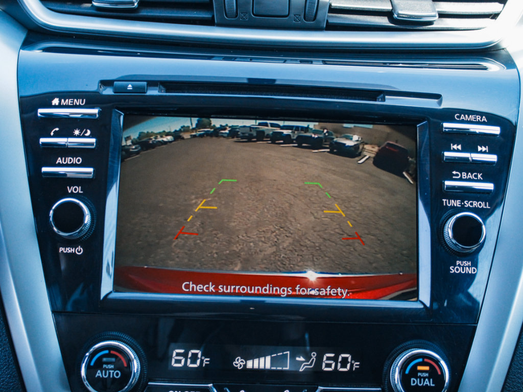 Used 2019 Nissan Murano S AWD/4WD image 18