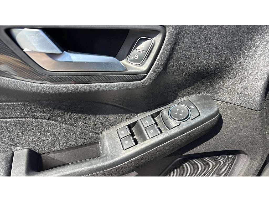 Used 2023 Ford Escape ST-Line w/ Tech Pack #1 AWD/4WD image 18