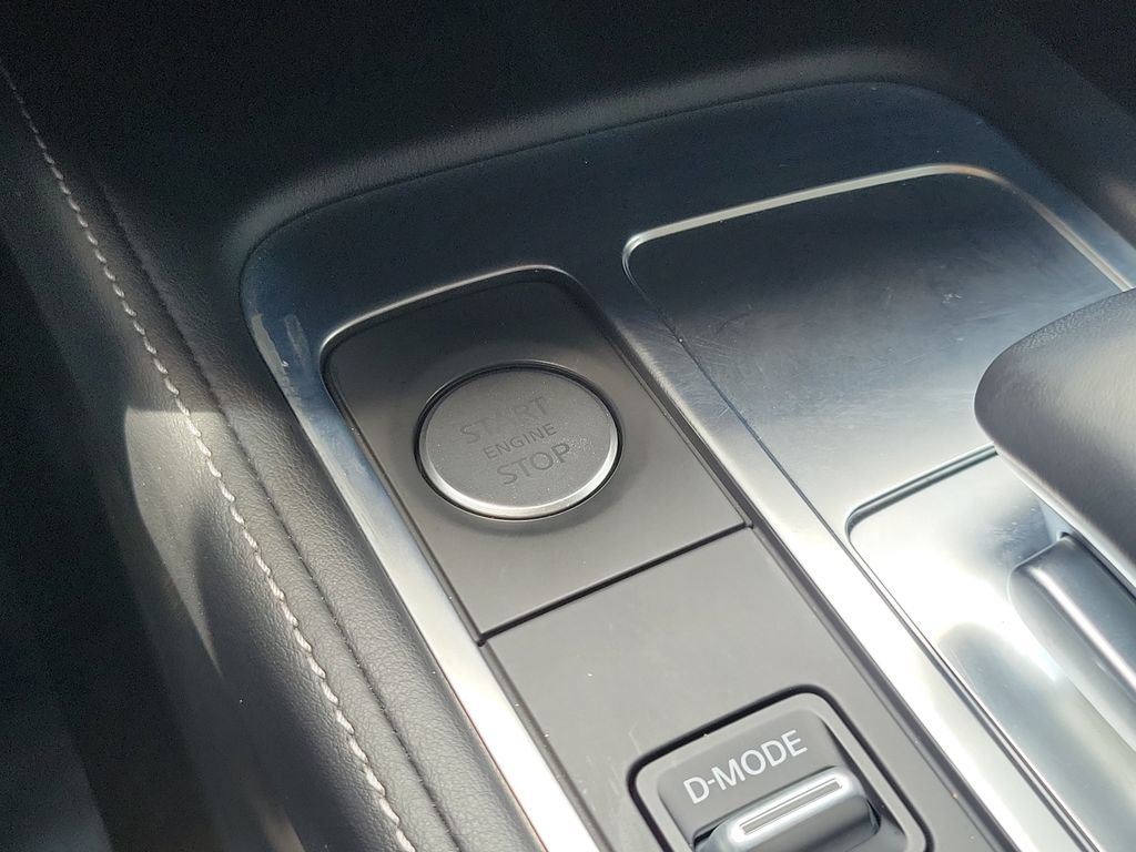Used 2025 INFINITI QX60 Pure FWD image 32