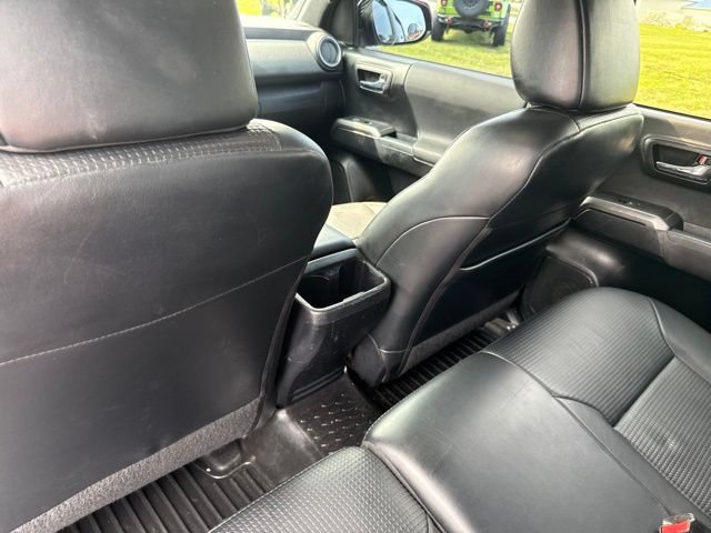 Used 2017 Toyota Tacoma 4x4 Double Cab image 43