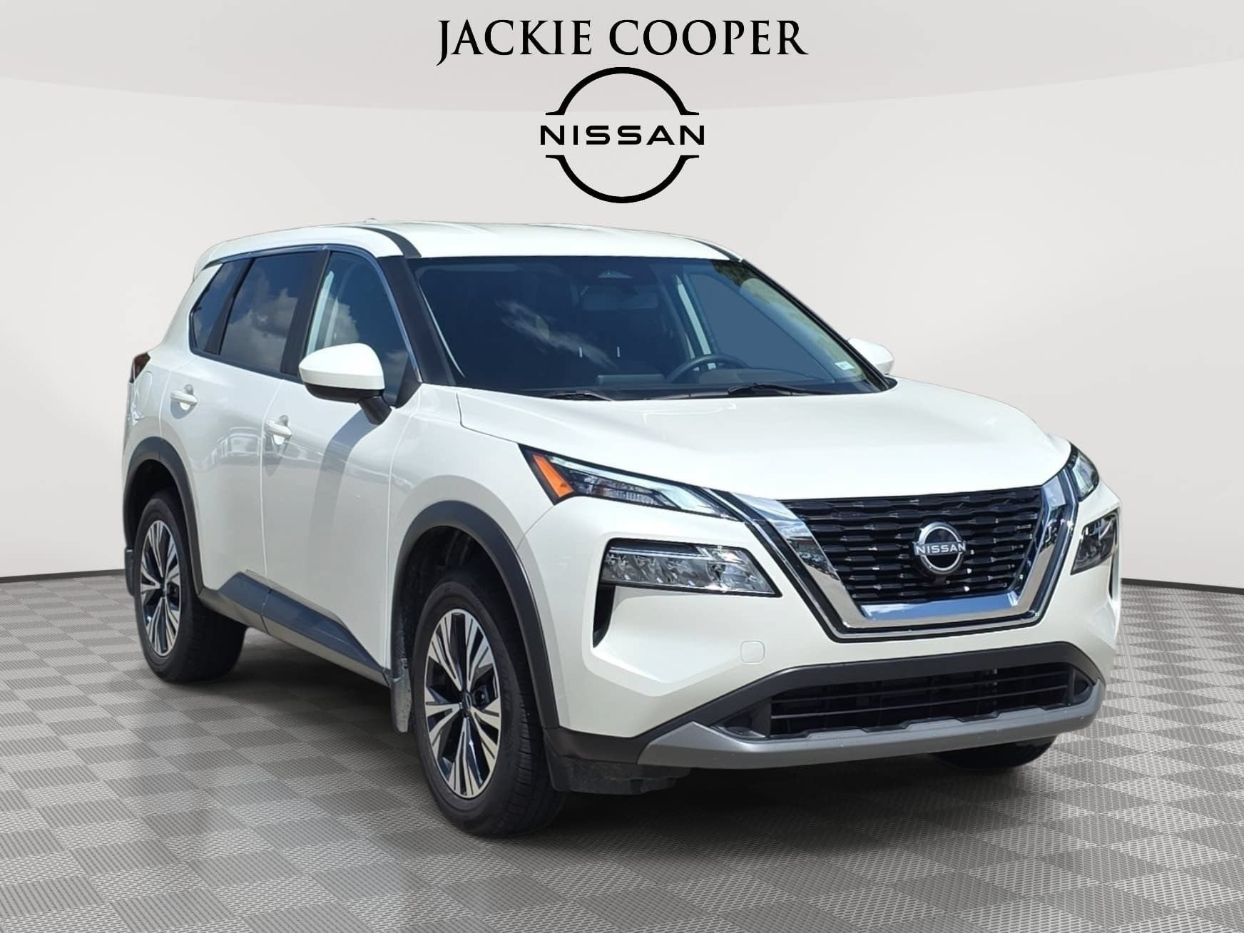 Used 2023 Nissan Rogue SV FWD image 3