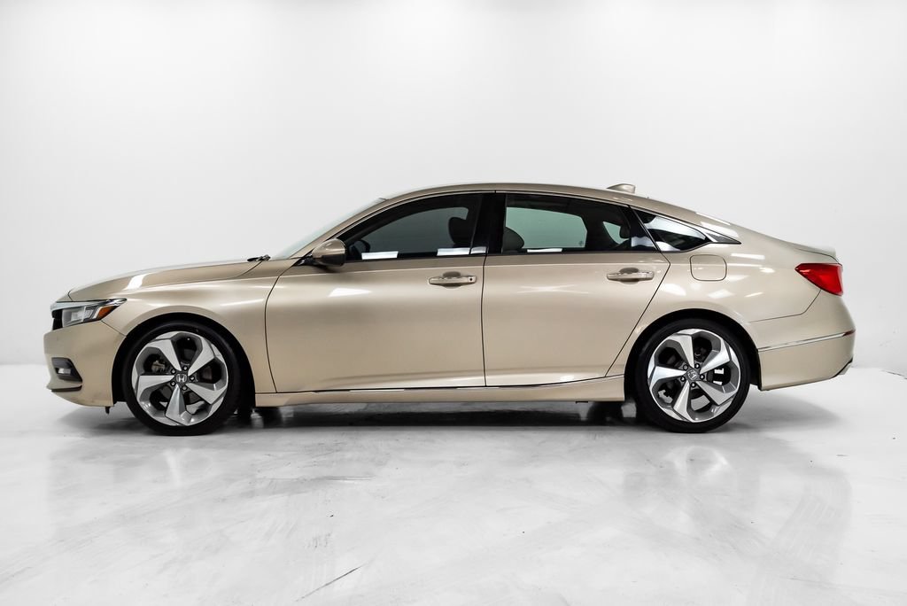 Used 2018 Honda Accord Touring image 26