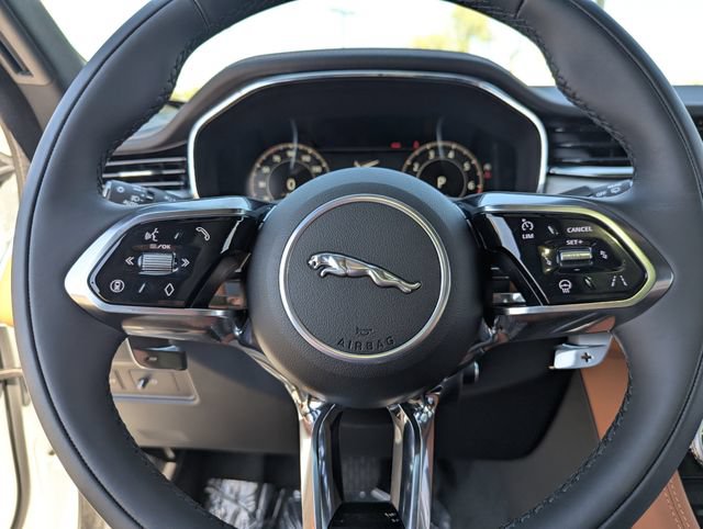 New 2026 Jaguar F-PACE R-Dynamic S AWD/4WD image 27