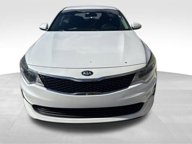 Used 2018 Kia Optima LX w/ 17" Alloy Wheels Package image 6