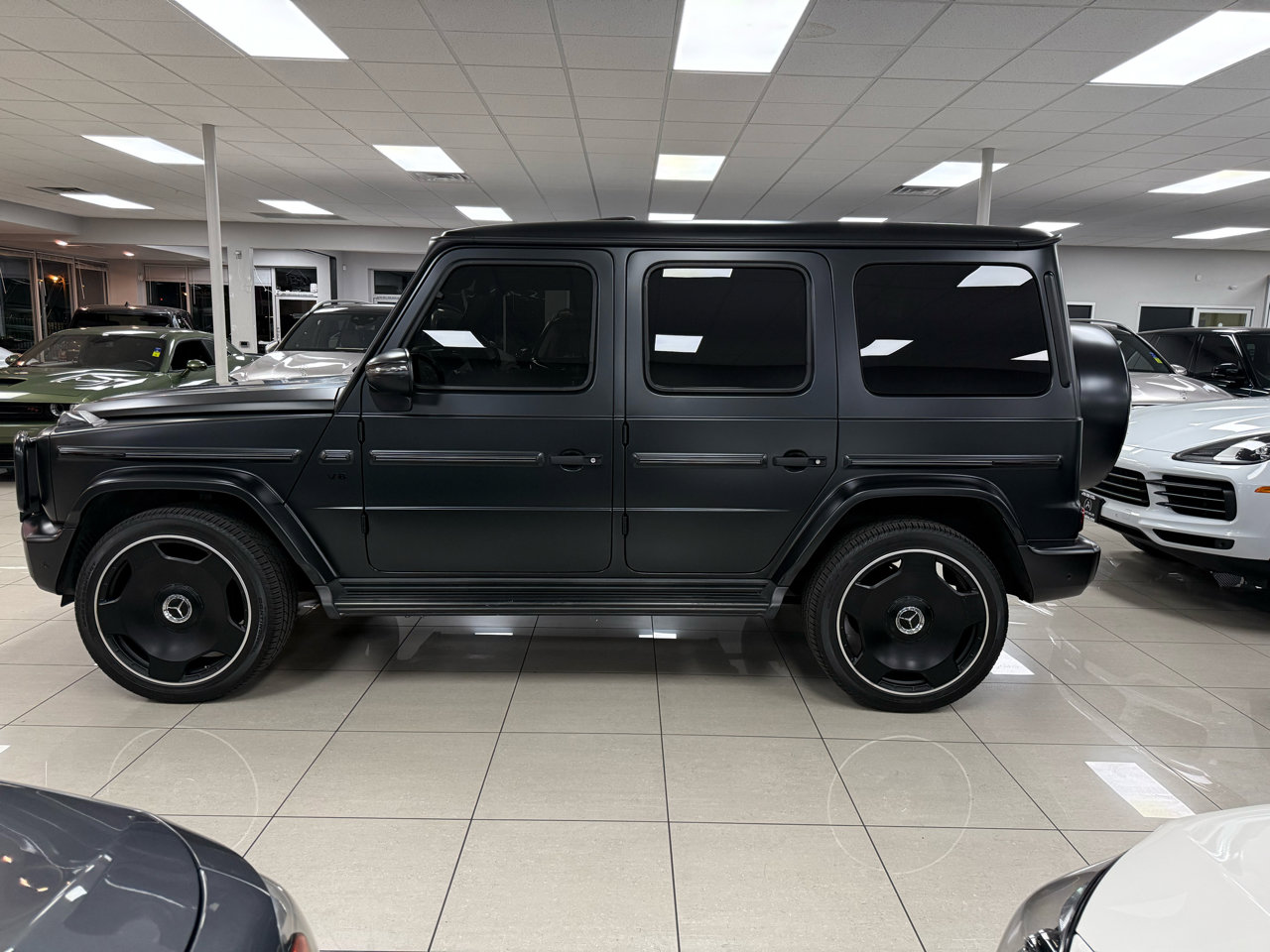 Used 2021 Mercedes-Benz G 550 image 3