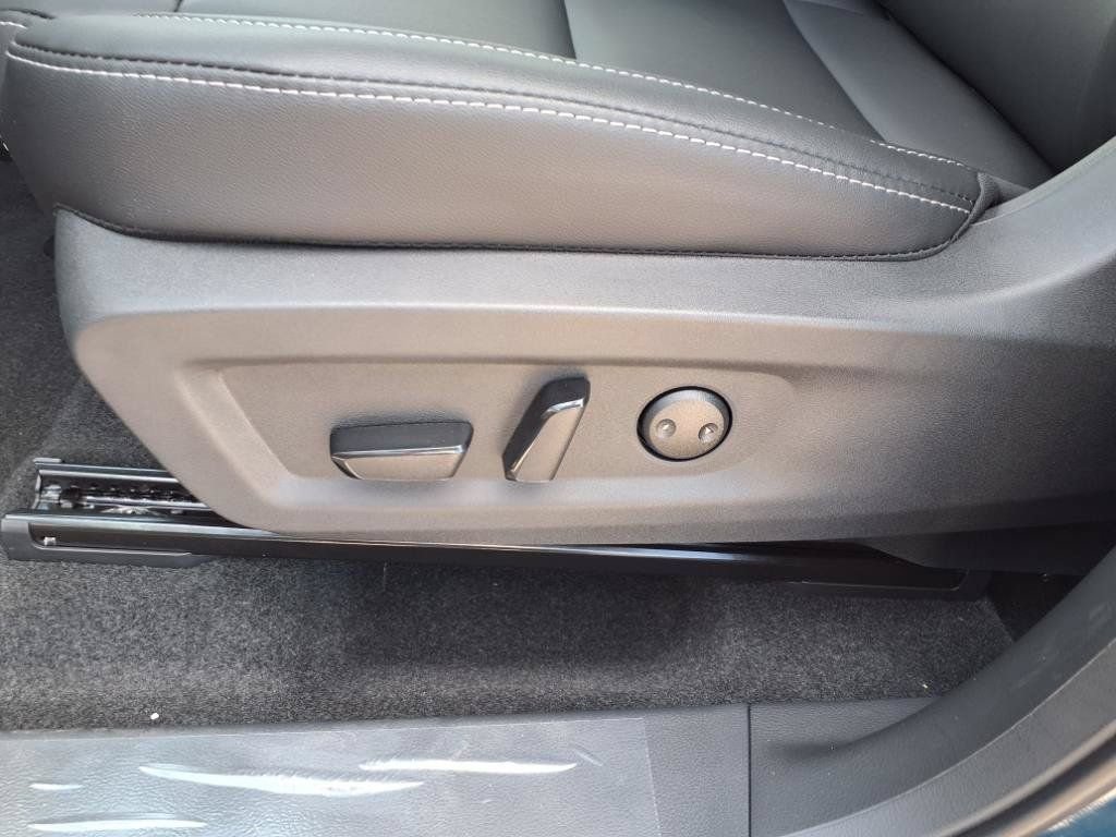 New 2025 Nissan Murano SL w/ Cargo Package AWD/4WD image 15