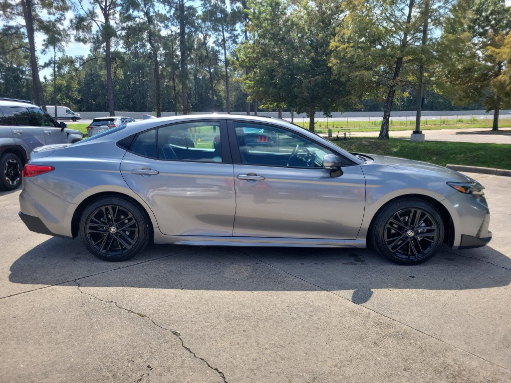 Certified 2026 Toyota Camry SE w/ Convenience Package FWD image 8